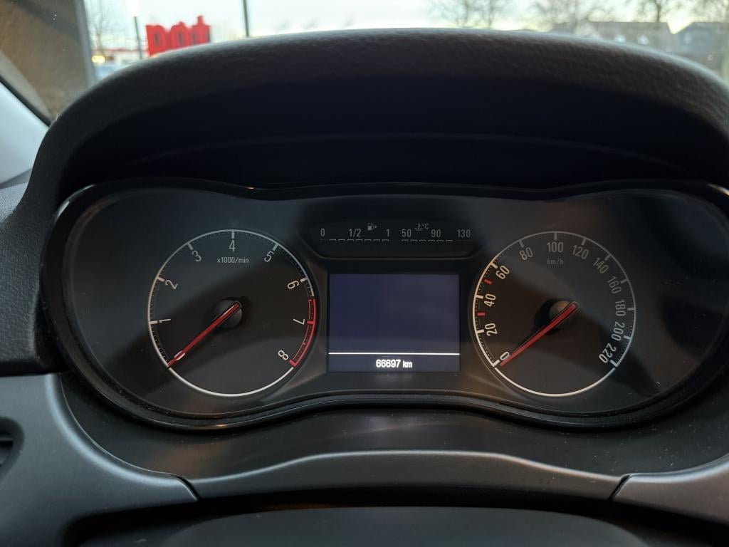 Opel Corsa 1.4 favourite