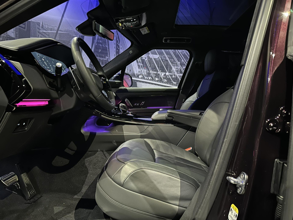 Land Rover Range Rover 3.0 p510e first edition*rearseatentertainment*23inch