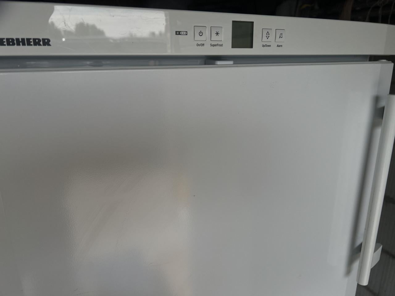 Liebherr NoFrost vrieskast 226 liter 145x61 cm. Klasse A++