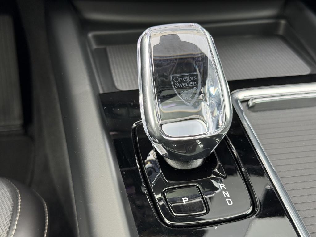 Volvo XC60 t6 398pk ultra black edition recharge| panodak| 360camera| adap.