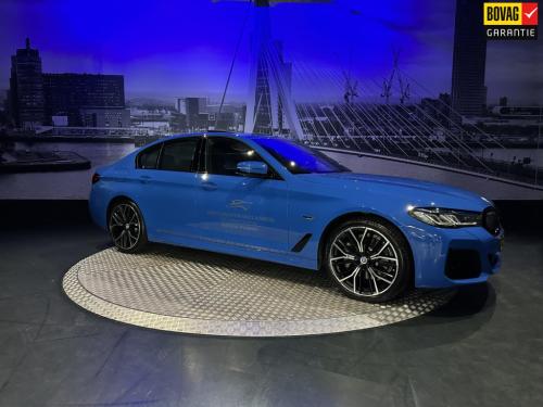 BMW 5 Serie 530e business edition plus *schuifdak*laser*hud*acc*