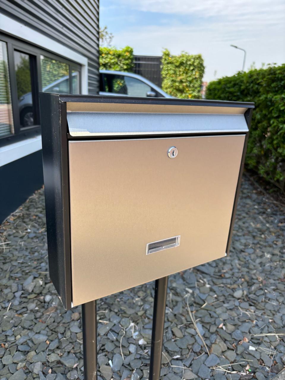 Als nieuwe Bürg-Wachter Oxford Brievenbus