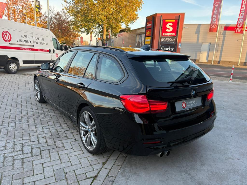 BMW 3-serie touring 320i corporate lease