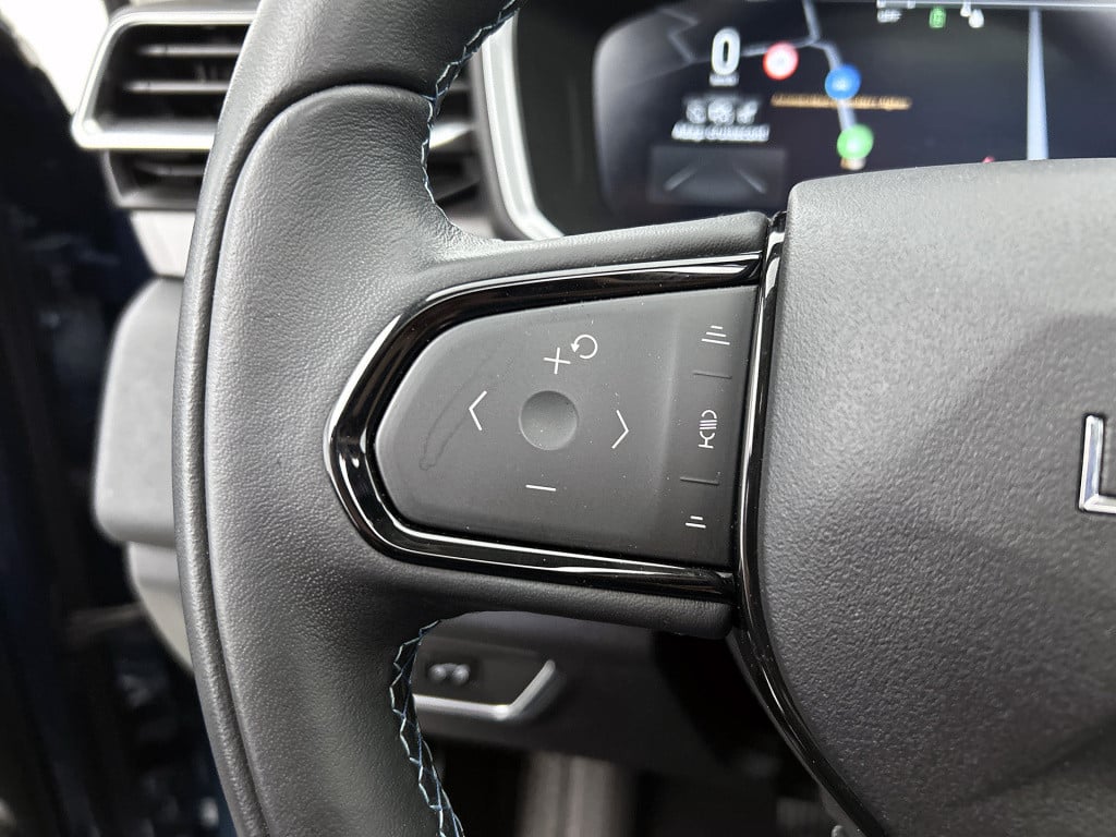 Lynk & Co 01 1.5 phev | panoramadak