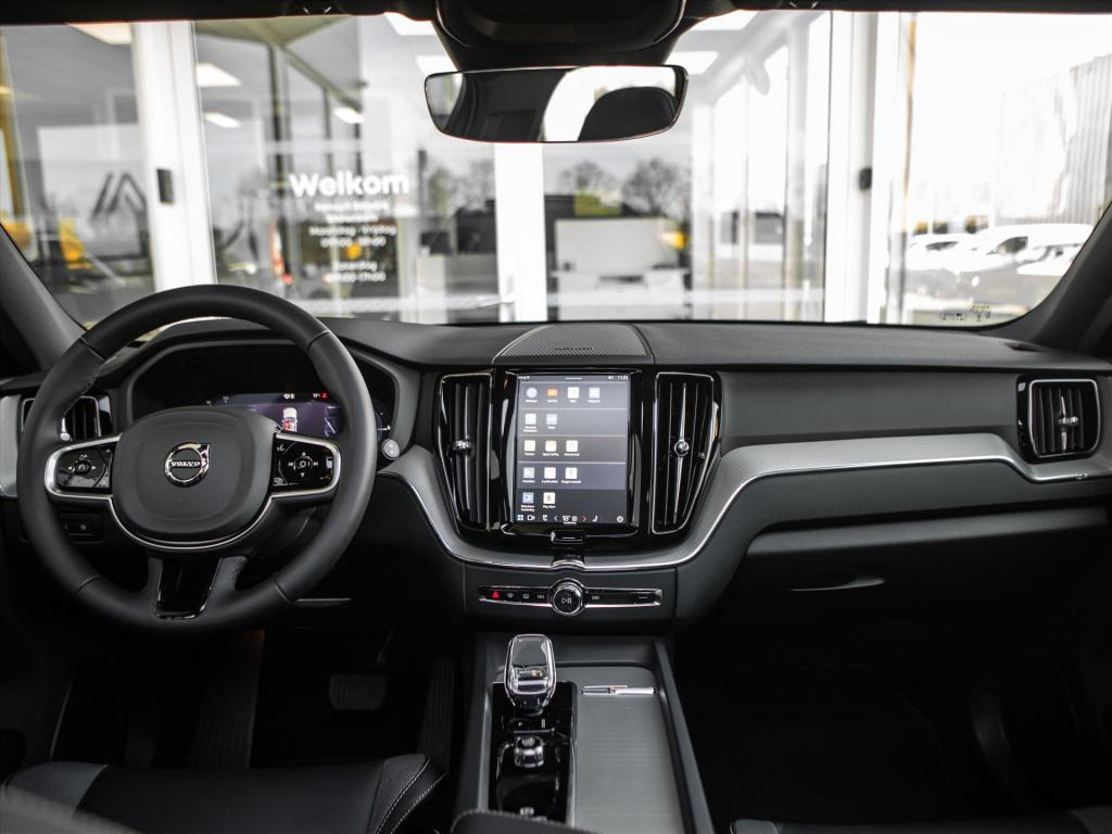 Volvo XC60 t6 plug-in hybrid 350pk aut awd plus black edition | harman kard