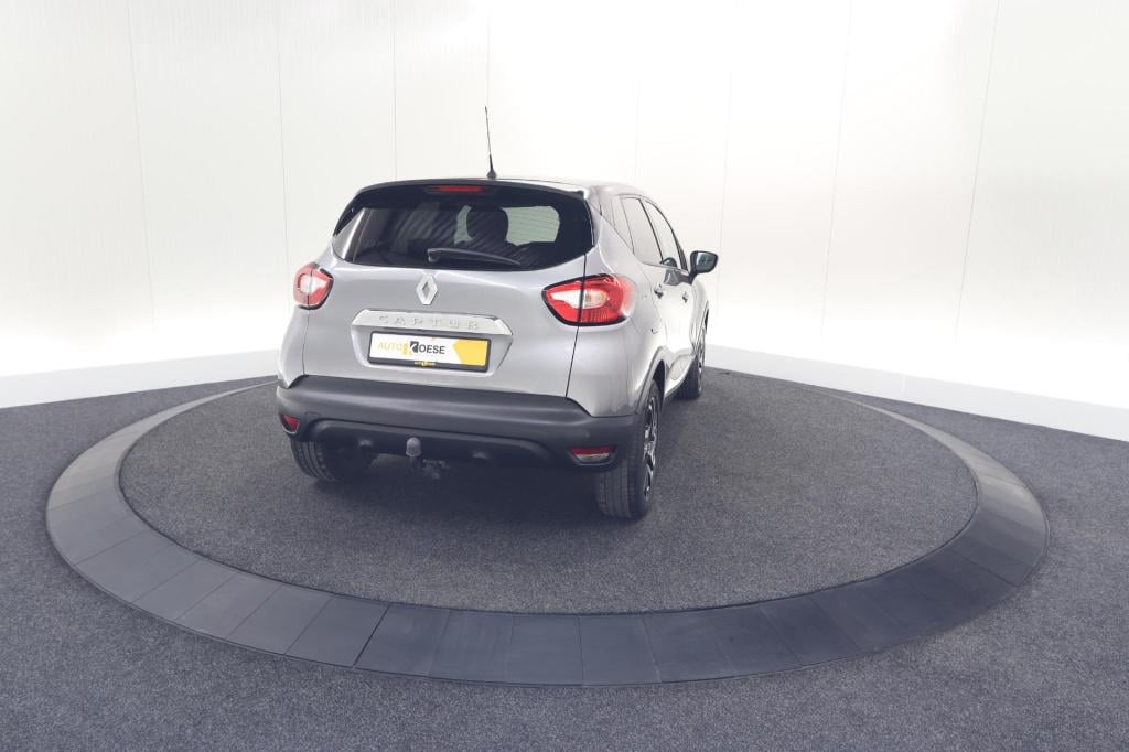 Renault Captur tce 120 edc dynamique | trekhaak | camera | navigatie | clim