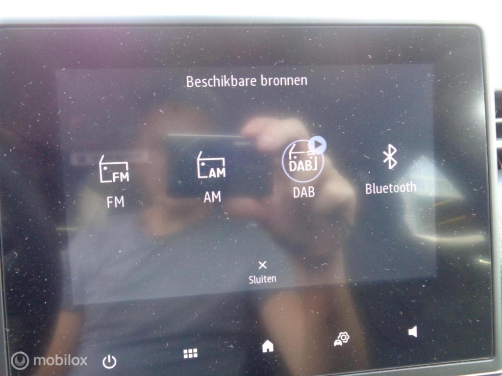 Renault Clio 1.0 tce intens/airco/lm velgen/carplay/pdc/cruise/full led/1st