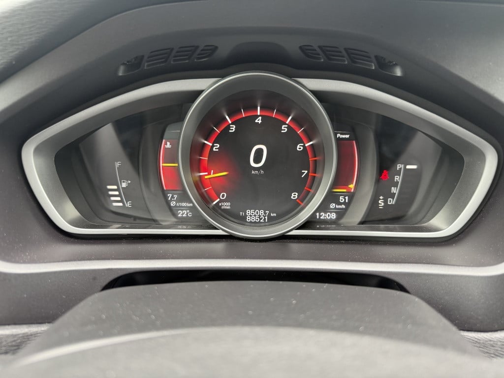Volvo V40 t2 123pk aut6 polar+| navi| cruise| stoel.verw| led| pdc