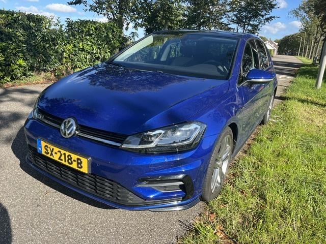 Volkswagen Golf 1.5 tsi highline r-line