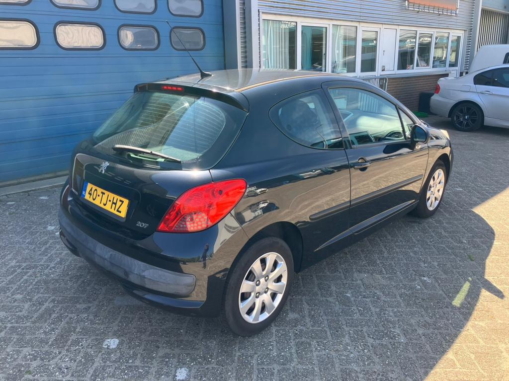 Peugeot 207 1.4 x-line