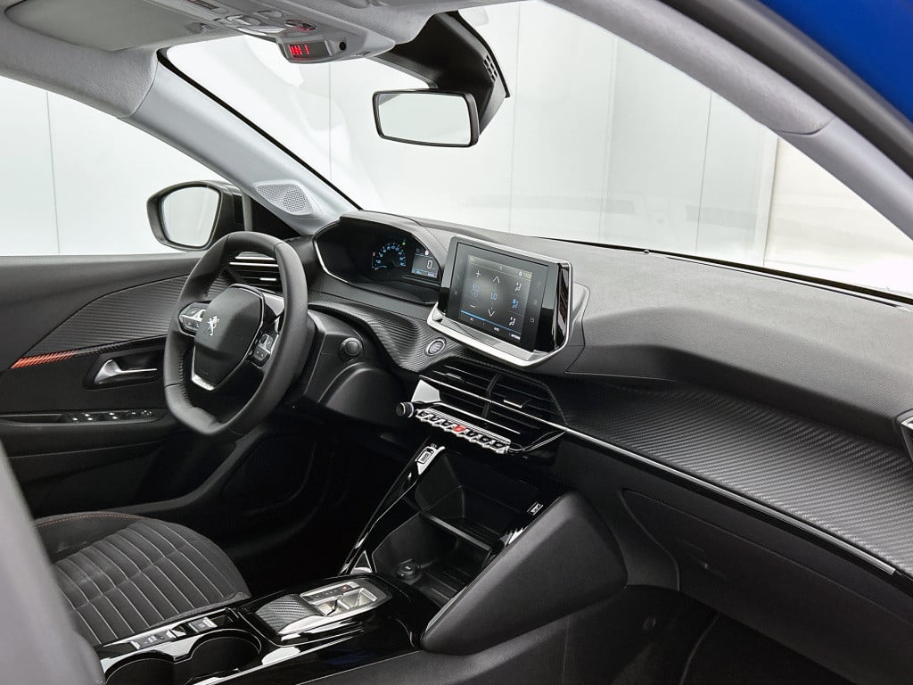 Peugeot 208 ev active pack 50 kwh | rijklaar | parkeersensoren achter | cru