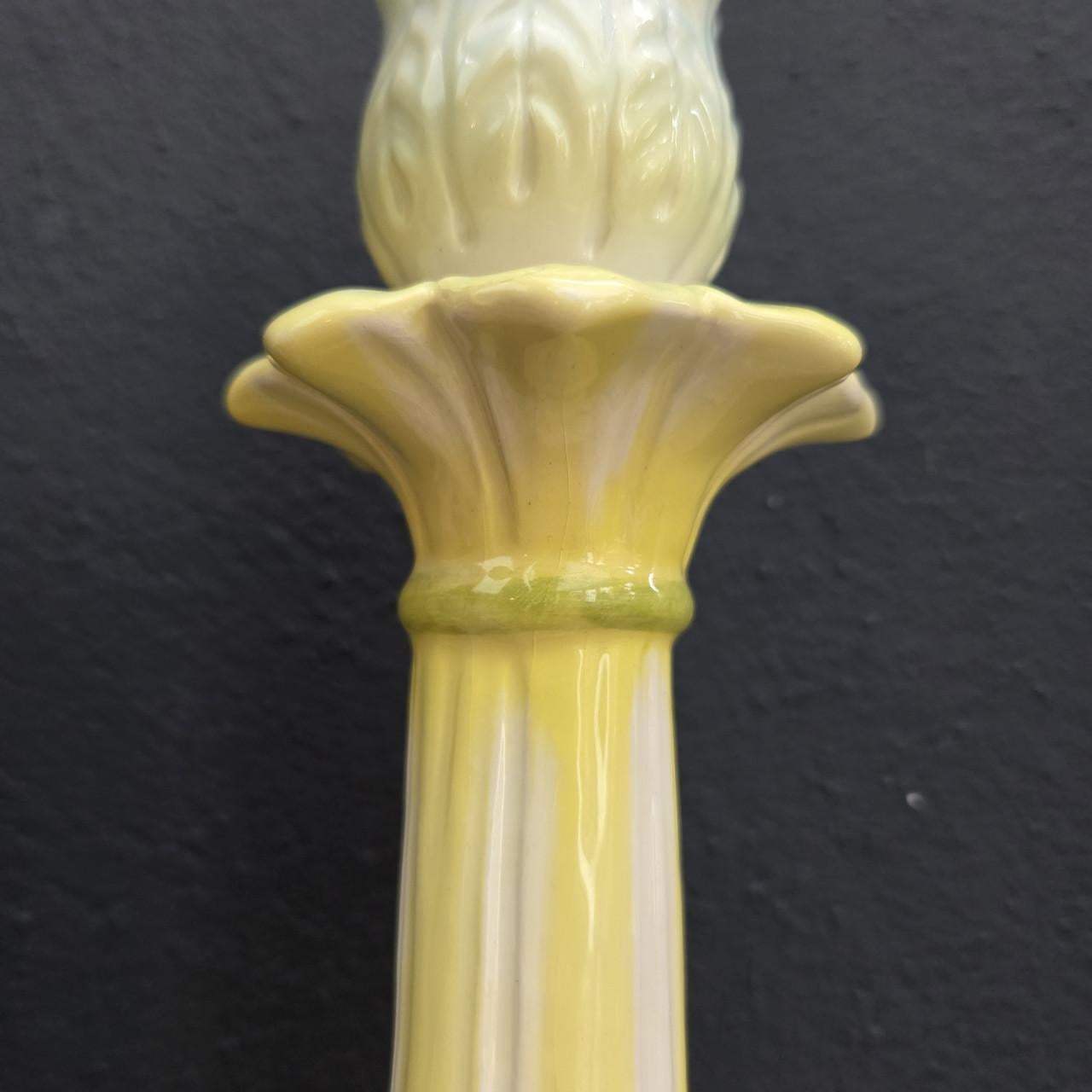 Stel art Nouveau barbotine kandelaars van Bordallo Pinheiro