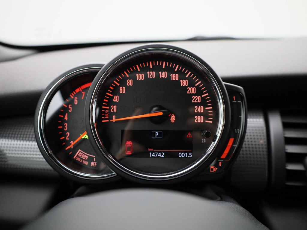 Mini Cooper mini 1.5 pepper | automaat | lage km stand | apple carplay / an
