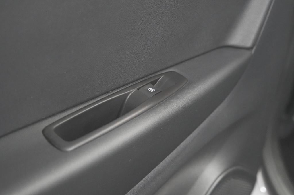 Renault Captur tce 150 edc intens | trekhaak | camera | dodehoekdetectie | 