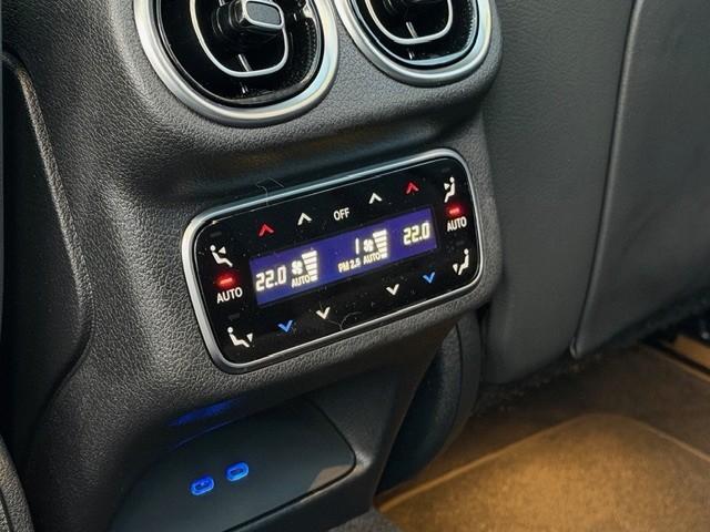 Mercedes-Benz Glc 300e 4matic amg line l airmatic l panoramadak l meesturen