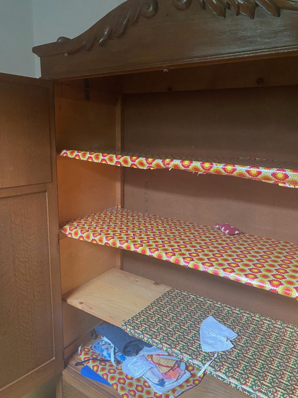 Antieke eikenhouten Linnenkast