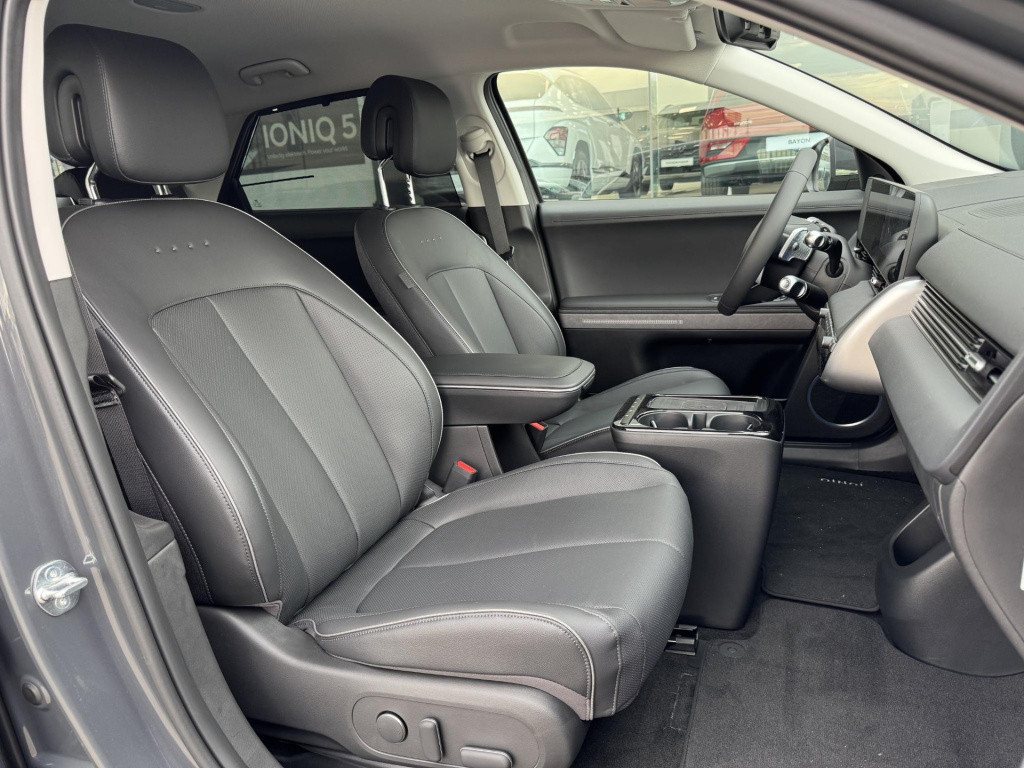 Hyundai Ioniq 5 connect+ 84 kwh nieuw model + 20'' velgen