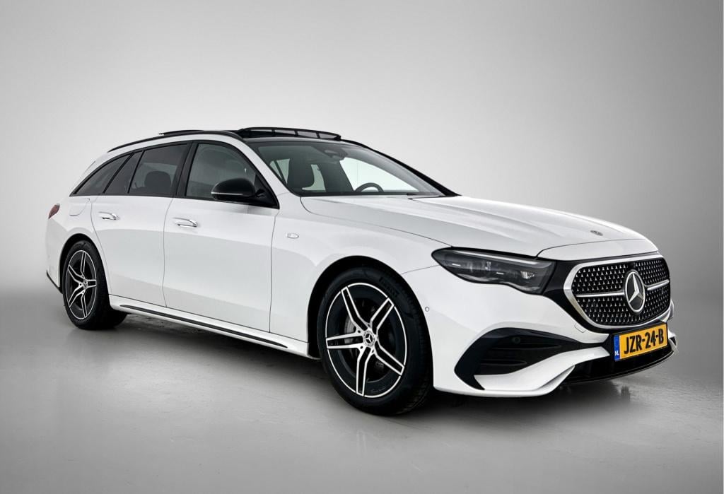 Mercedes-Benz E-Klasse estate 300 e amg plug-in hybride amg | night pakket 