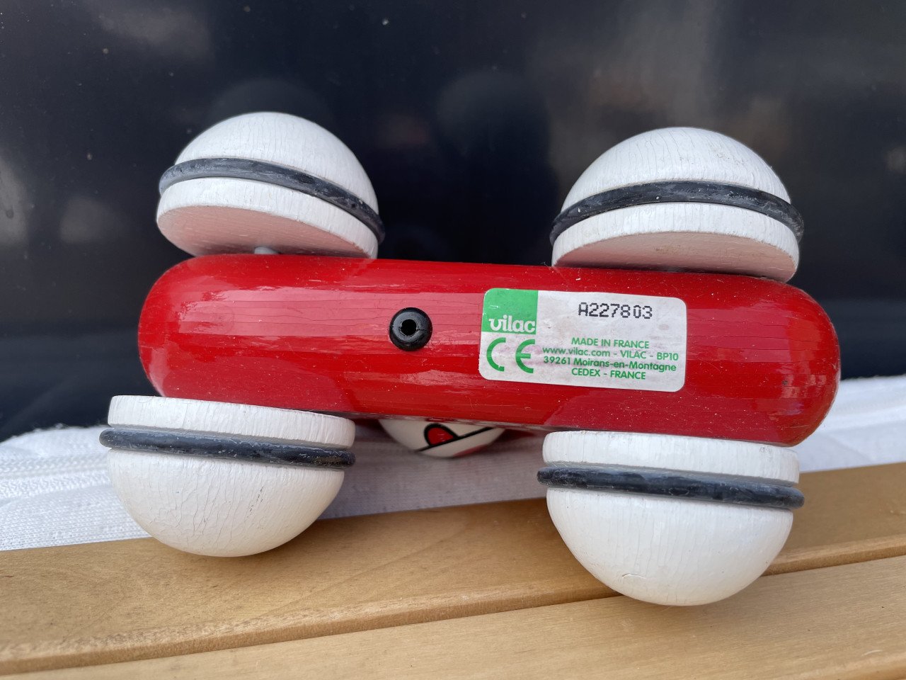 Schitterende blank gelakte box met Boxmatras en speeltoestel IZGS!!!