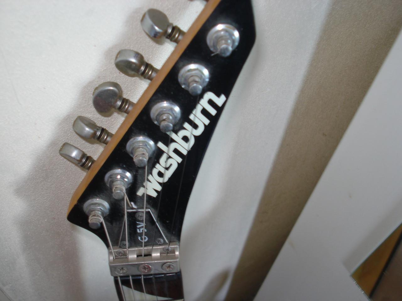 Washburn g5v gitaar 1980