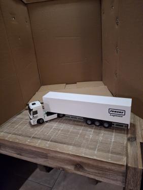 Mercedes Model vrachtwagen .