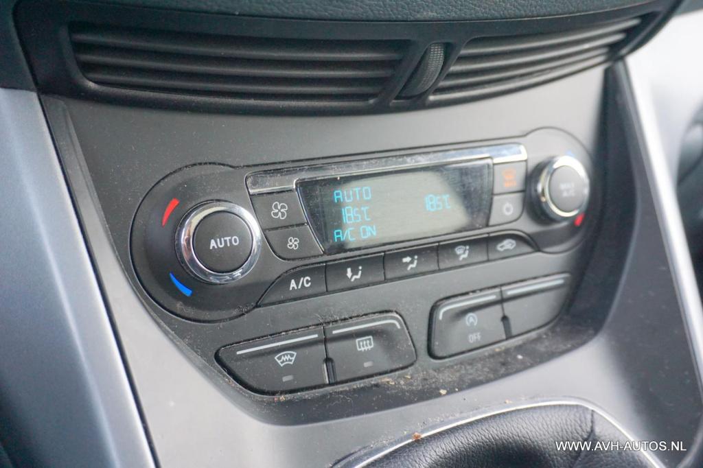 Ford C-max 1.0 edition plus, oliedrukstoring....