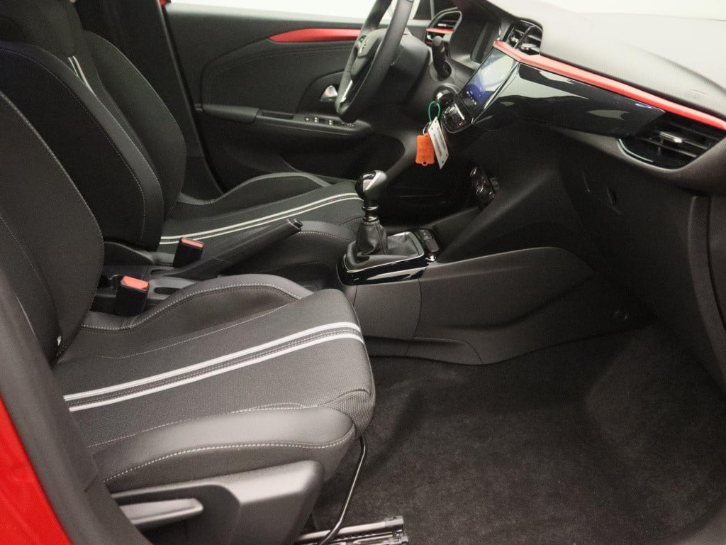 Opel Corsa 1.2 turbo yes || van mossel big event voordeel || tot 8 jaar gar