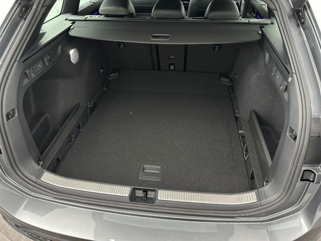 Volkswagen Passat variant 1.5 etsi r-line business dsg7 150pk ergo stoel | 