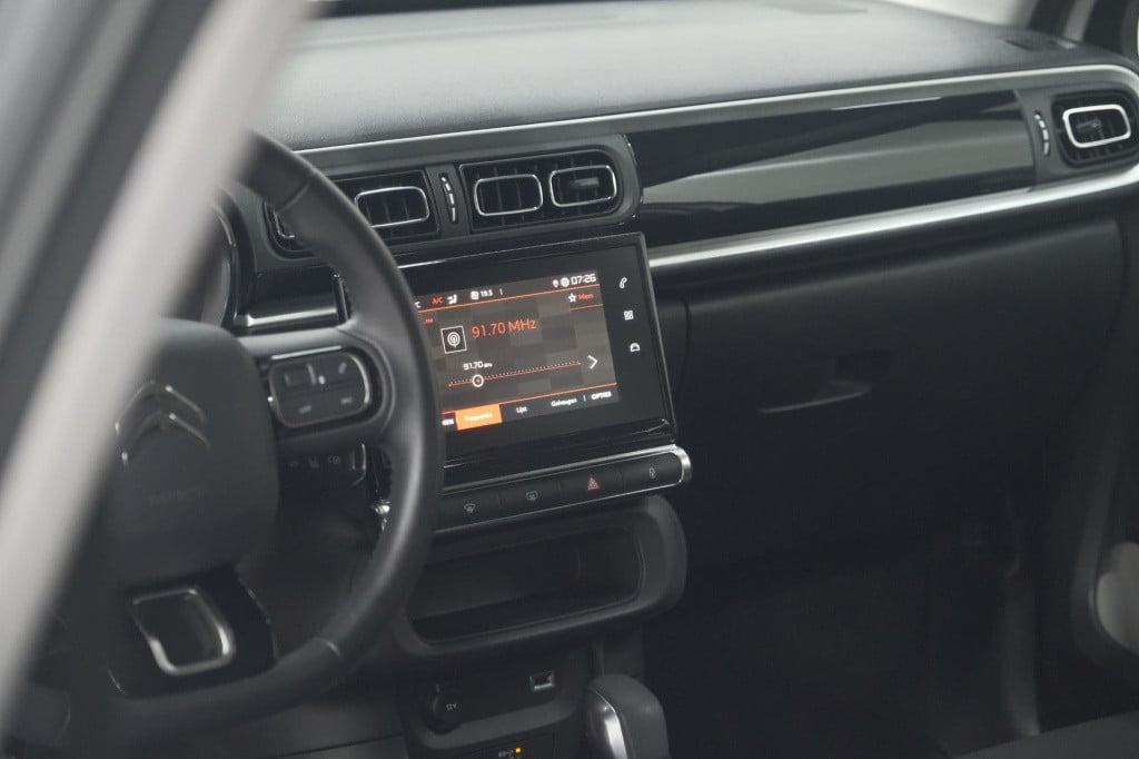 Citroen C3 puretech 110 eat6 feel edition | panoramadak | apple carplay | p