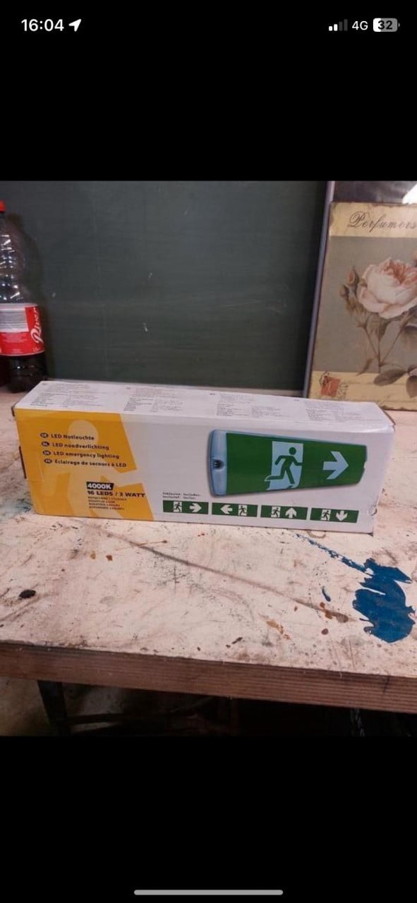 Nooduitgang verlichting nieuw