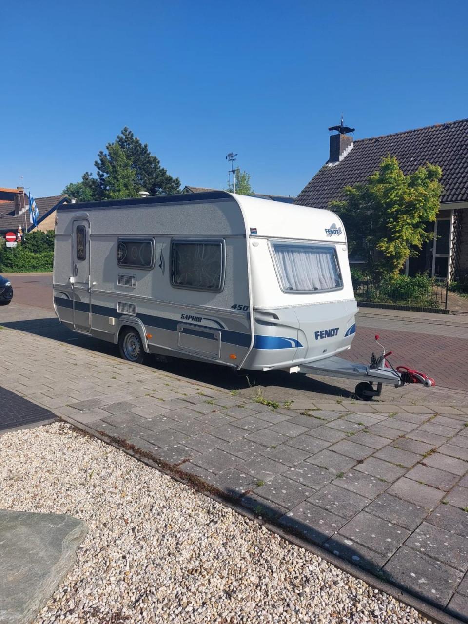 Nette Fendt caravan