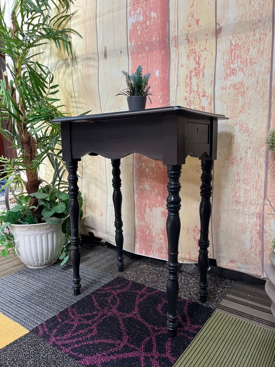 Brocante Bijzettafel met zijlade