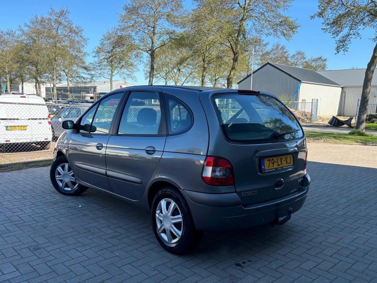 Renault Scenic 2.0-16V Expression Automaat