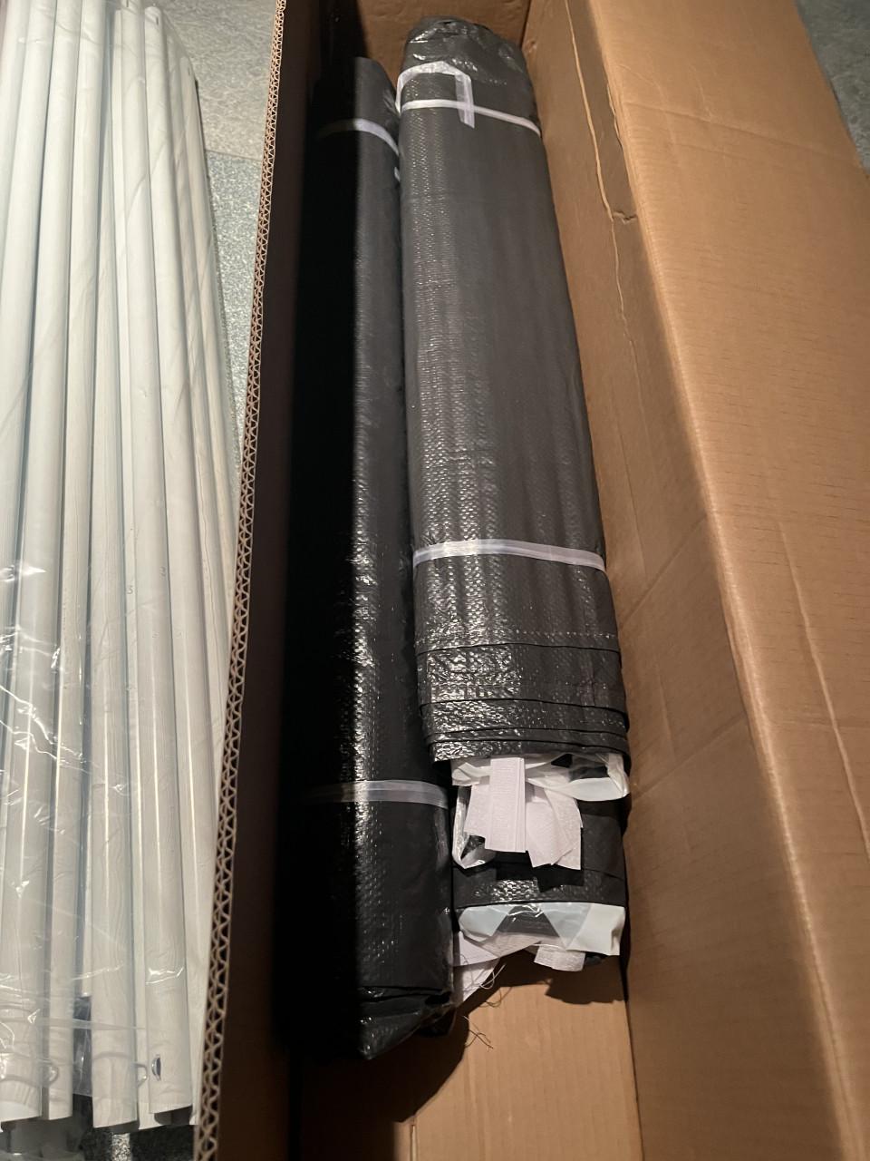 Nieuwe ruime partytent