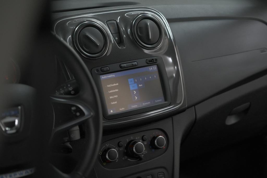 Dacia Sandero Stepway tce 90 sl | parkeersensoren | cruise control | naviga