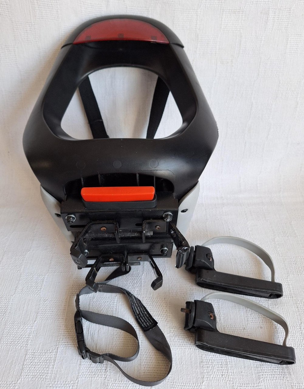 Thule Yepp fietsstoeltje (nieuw € 75,00)