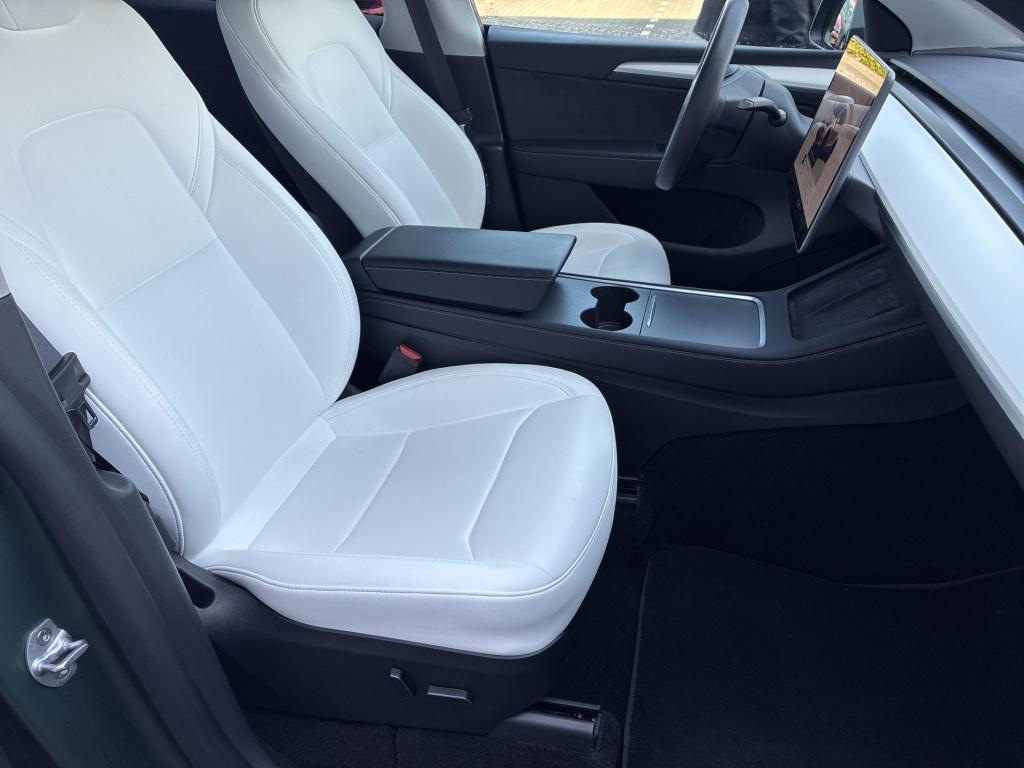 Tesla Model Y performance awd 75 kwh leder | parkeercamera | schuif-kanteld
