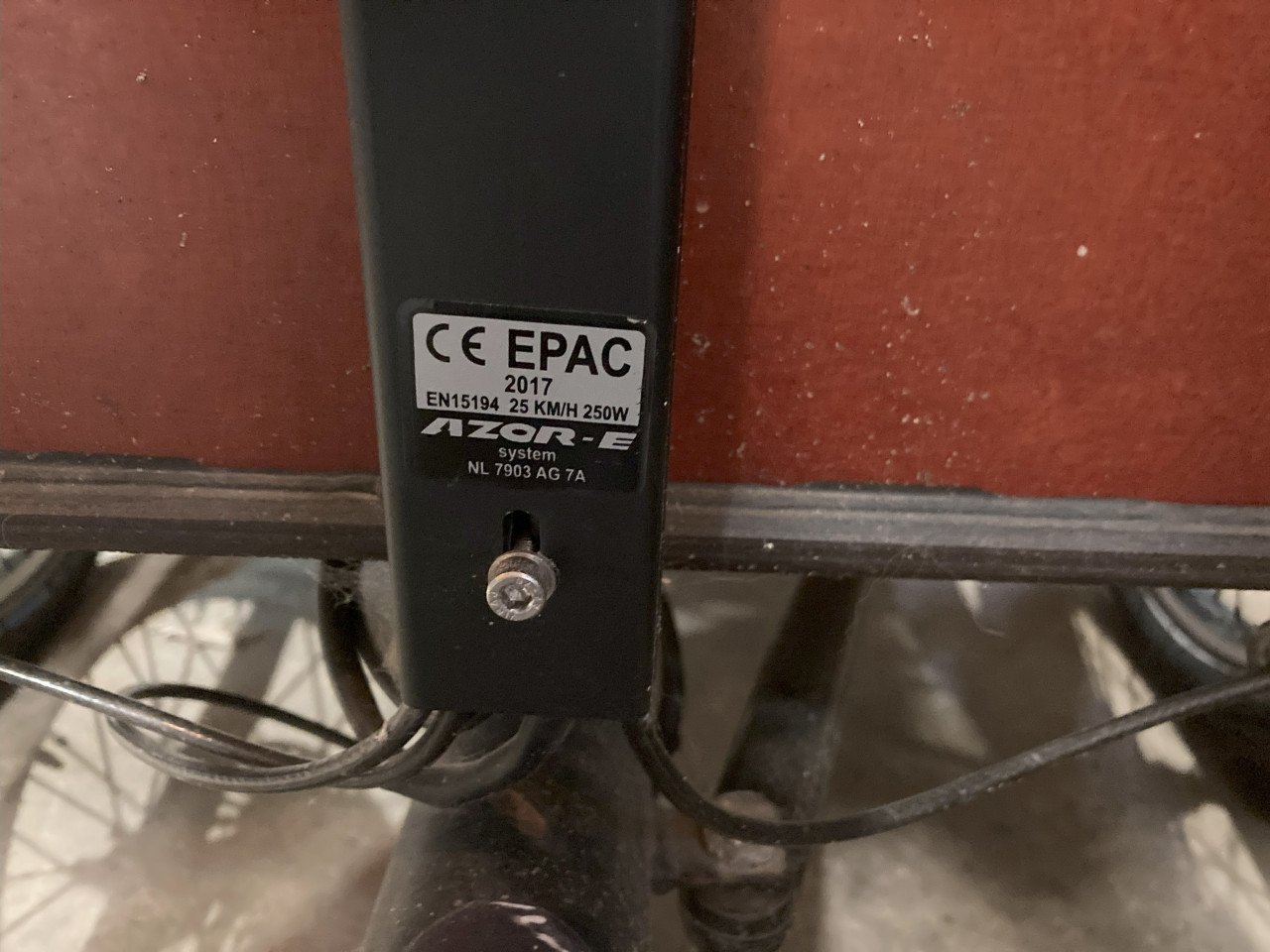Te koop goede bakfiets met ondersteuning