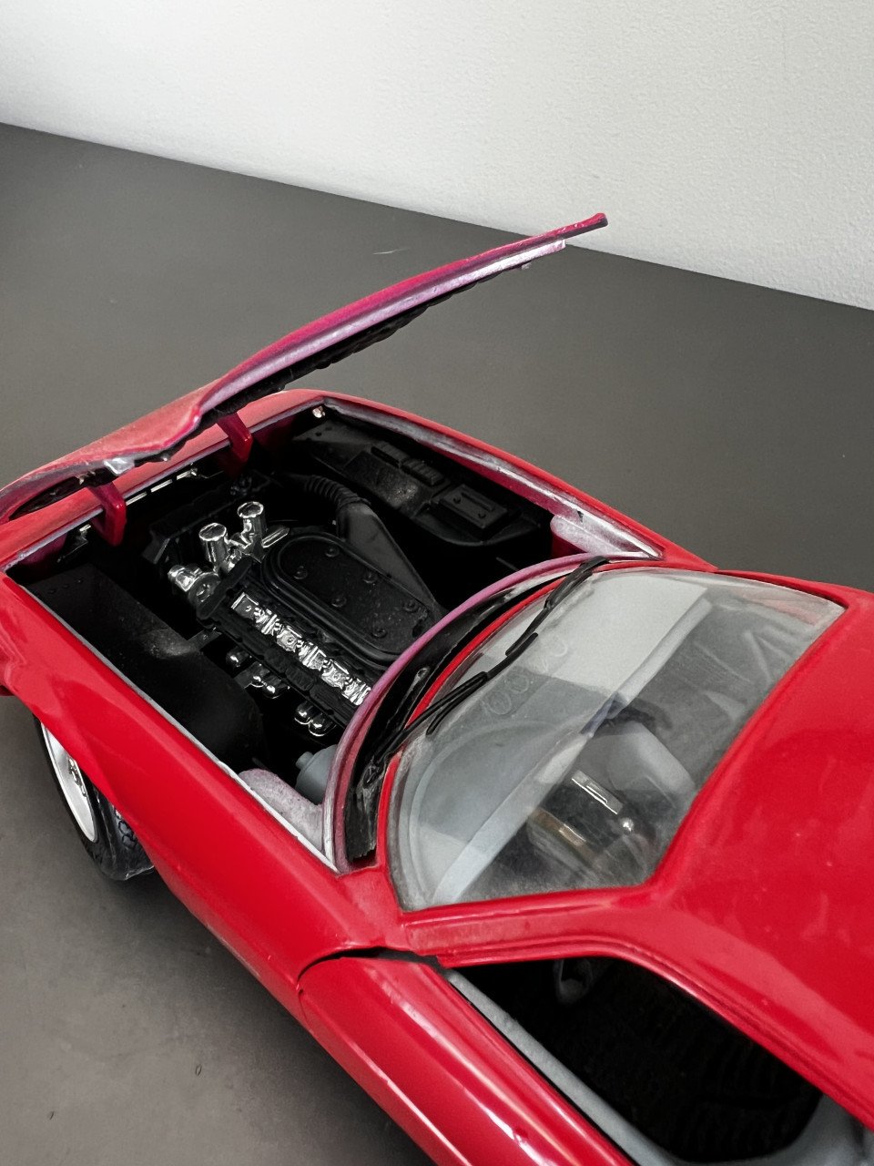 Huidige techno ferrari 365 GTS Daytona
