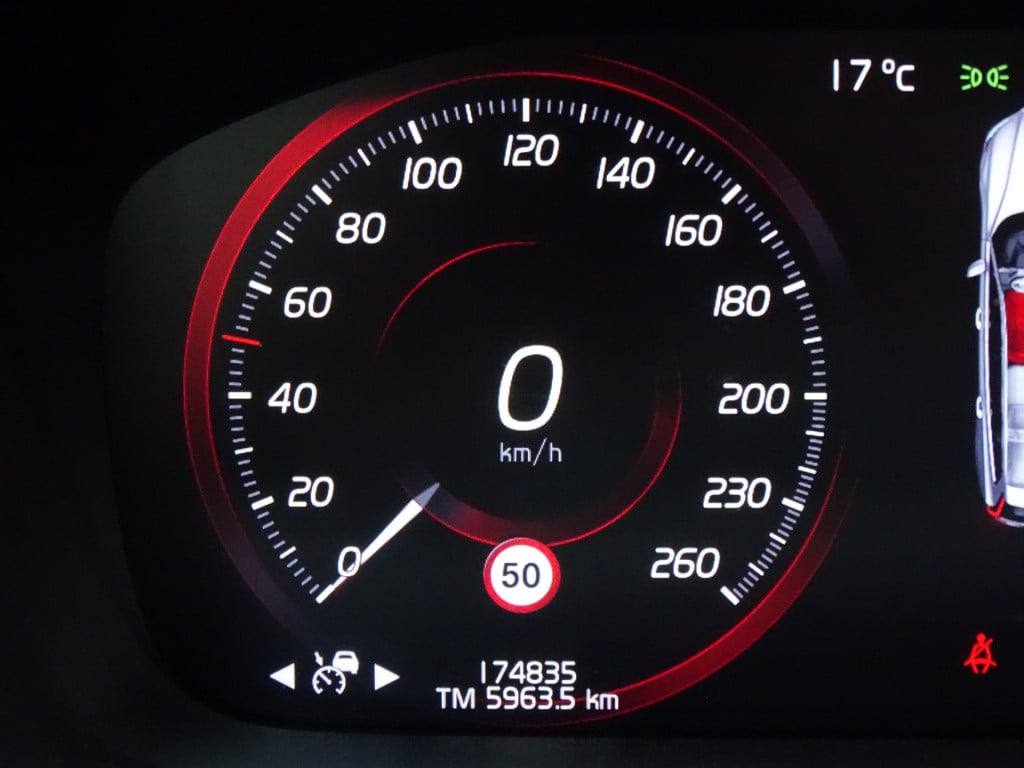 Volvo V60 2.0 t4 automaat business pack connect | apple carplay/android aut