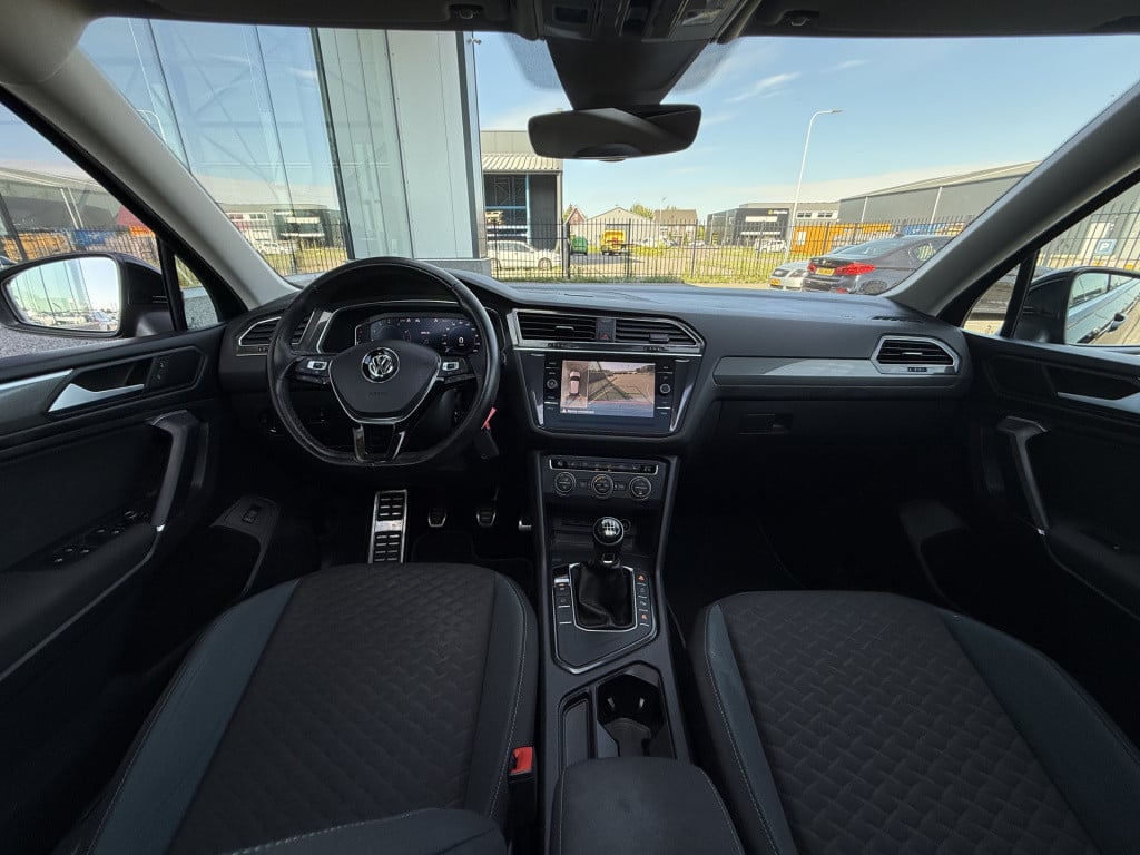Volkswagen Tiguan Allspace 1.5 tsi comfortline business 7p. | vc | pano | 3