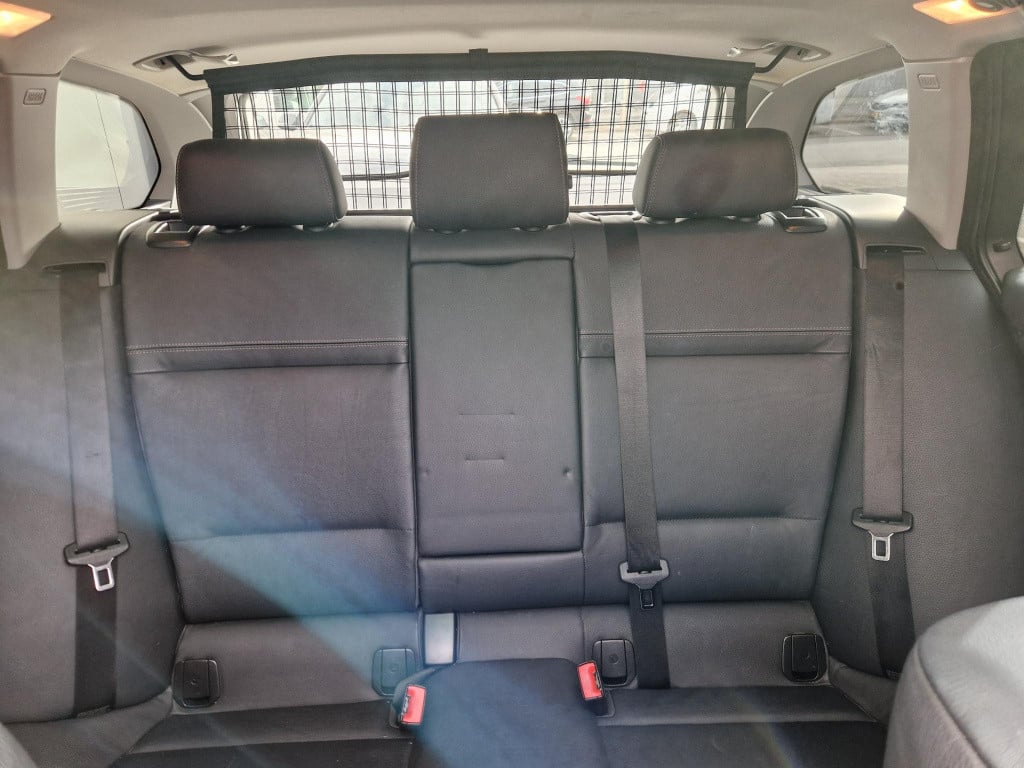 BMW 3-serie touring 320i high executive