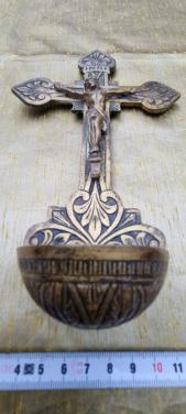 Weiwaterbakje brons.