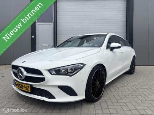 Mercedes-Benz Cla shooting brake 19 inch apple carplay 180