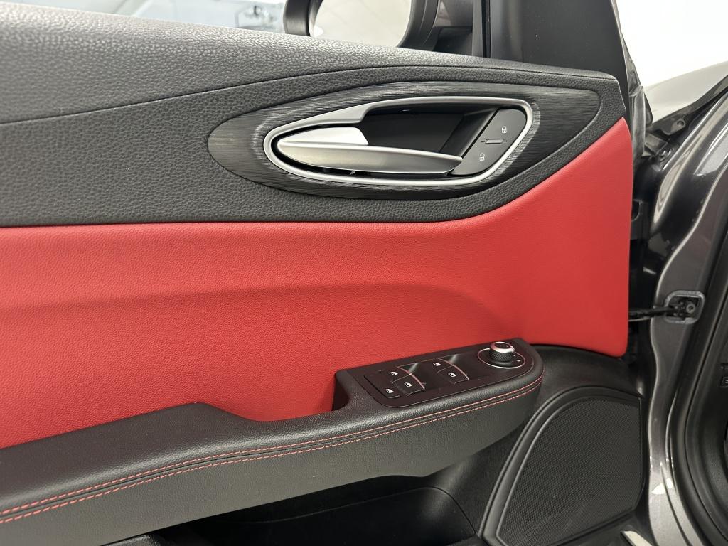 Alfa Romeo Giulia 2.0t super | leer | bi-xenon | flippers |