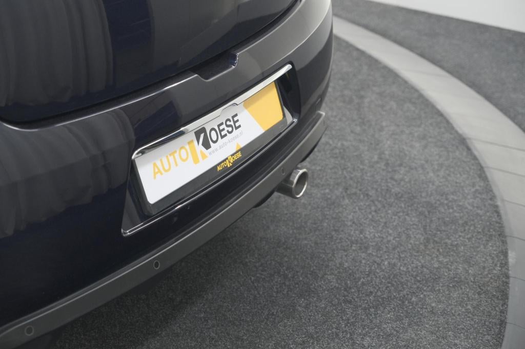 Ds Ds 3 puretech 110 so chic | camera | navigatie | parkeersensoren | clima