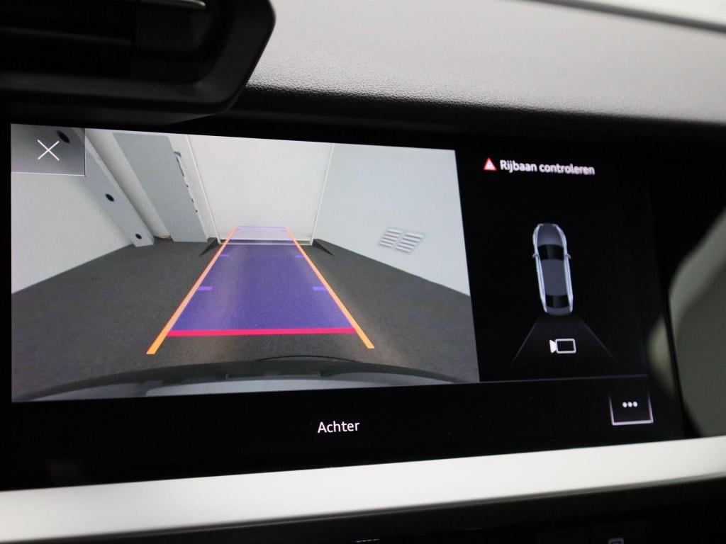 Audi A3 limousine 30 tfsi pro line | automaat | navigatie | stoelverwarming