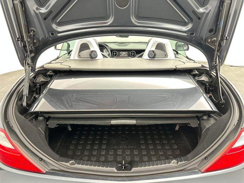 Mercedes-Benz SLK 200 | stoelverwarming | hard-top | air-scarf | leder | pa