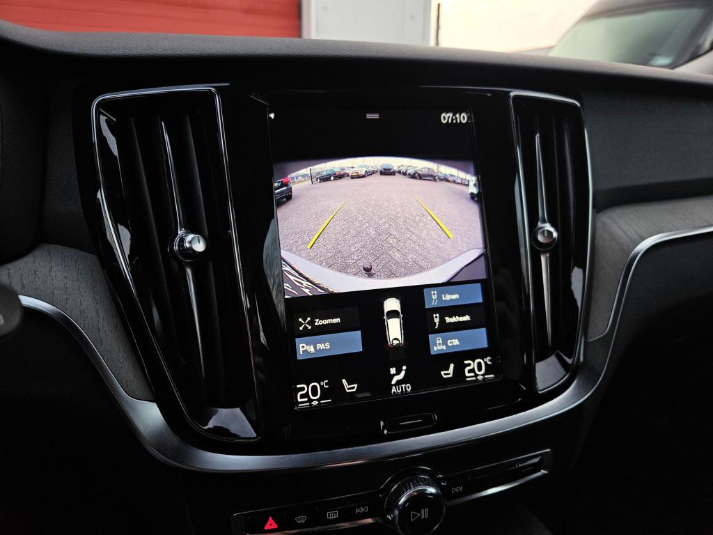 Volvo V60 2.0 t8 twin engine awd inscription | pano | elek. trekhaak