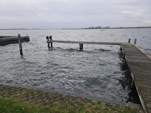 Steiger te huur Veerse Meer